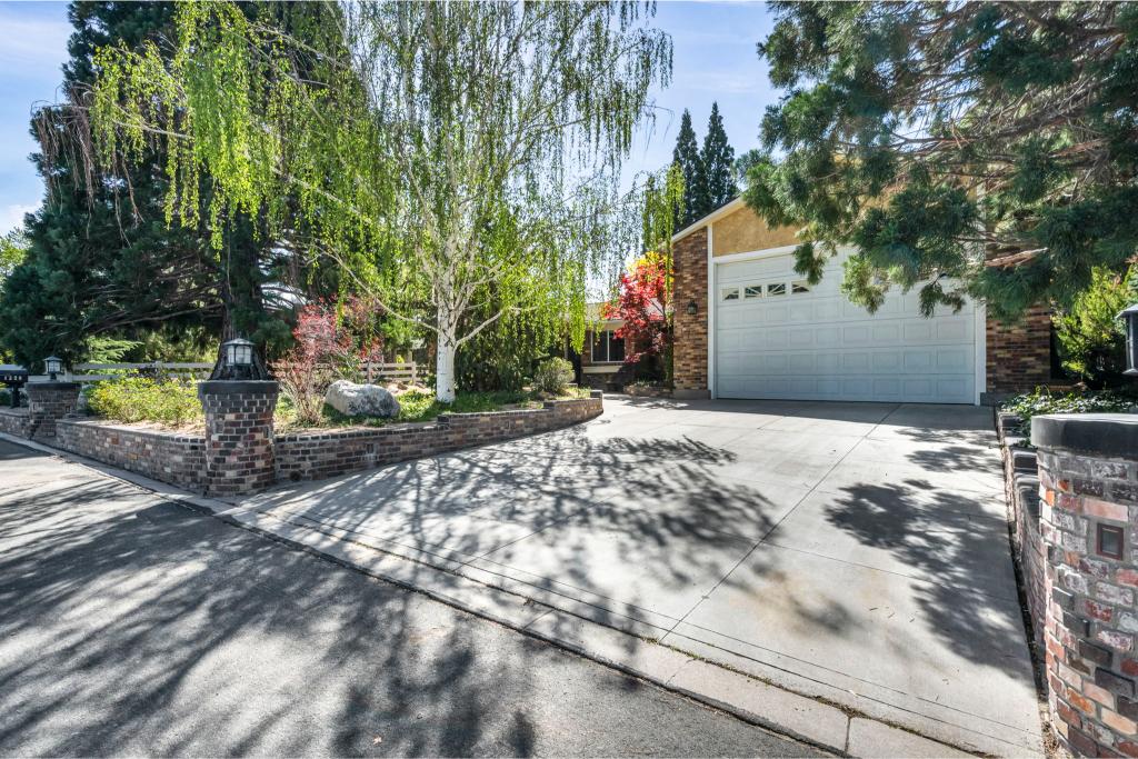 1720 Pass Dr, Reno, NV 89509 Alan Hoffman Realtor HomeGate Realty